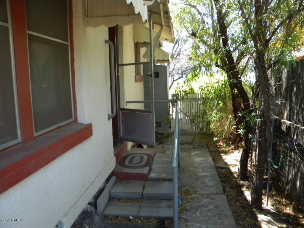 445 E Mabel St, Tucson, AZ 85705 photo 18
