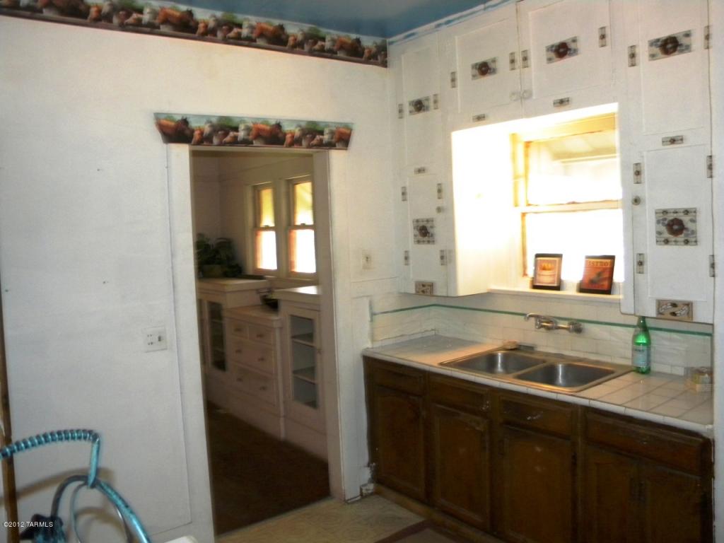 445 E Mabel St, Tucson, AZ 85705 photo 5