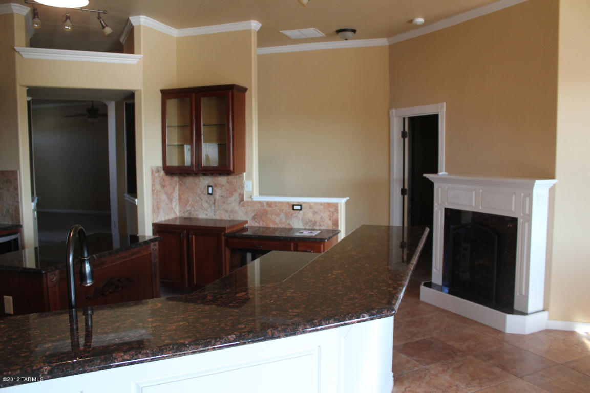 1135 S Chatfield Dr, Vail, AZ 85641 photo 10