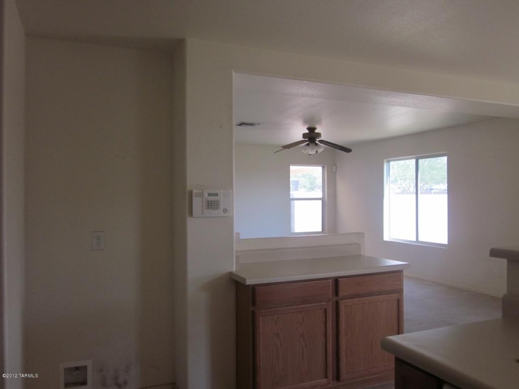 3792 E Bright View St, Tucson, AZ 85706 photo 11