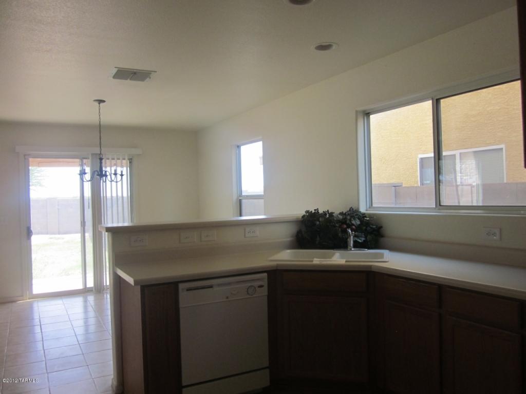 3792 E Bright View St, Tucson, AZ 85706 photo 10