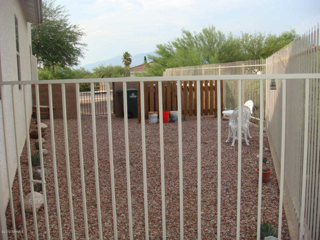 9893 E Wind Dancer Dr, Tucson, AZ 85748 photo 18
