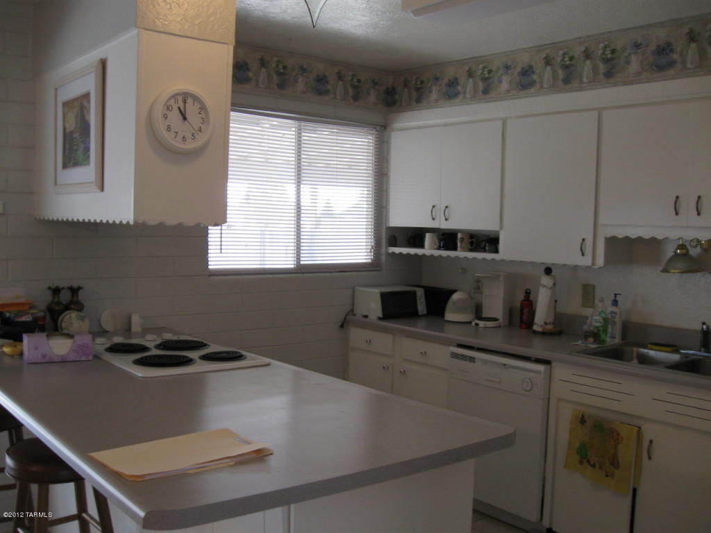 203 S Casas Lindas Dr, Willcox, AZ 85643 photo 6