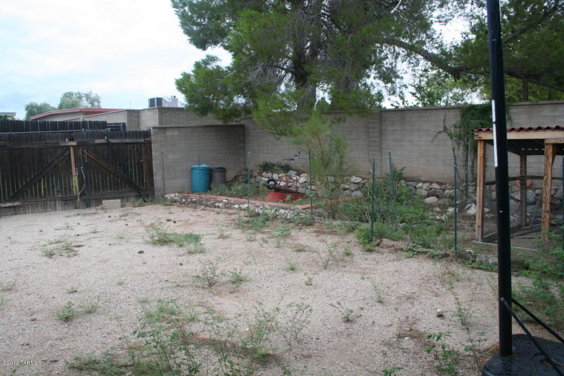 9805 E Celeste Dr, Tucson, AZ 85730 photo 8