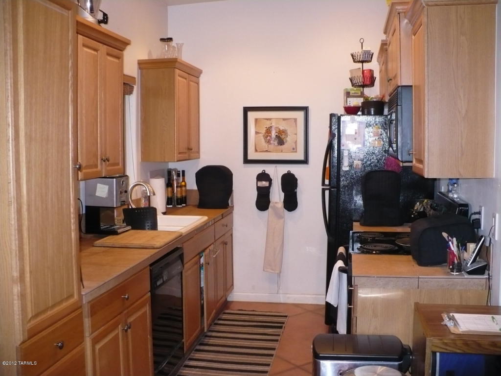 13687 E Garigans Gulch, Vail, AZ 85641 photo 3