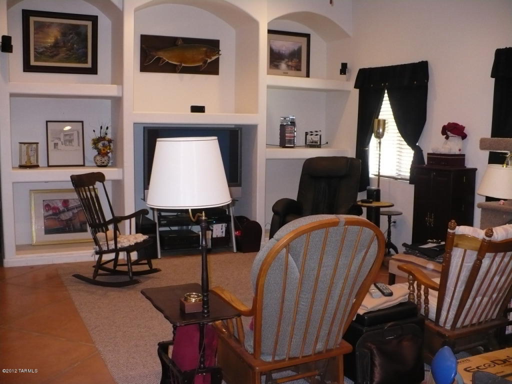 13687 E Garigans Gulch, Vail, AZ 85641 photo 4