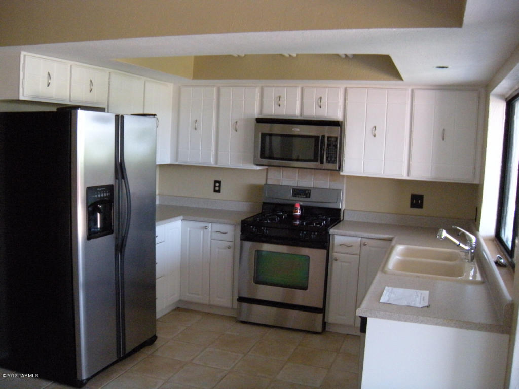 9521 E Baker St, Tucson, AZ 85748 photo 7