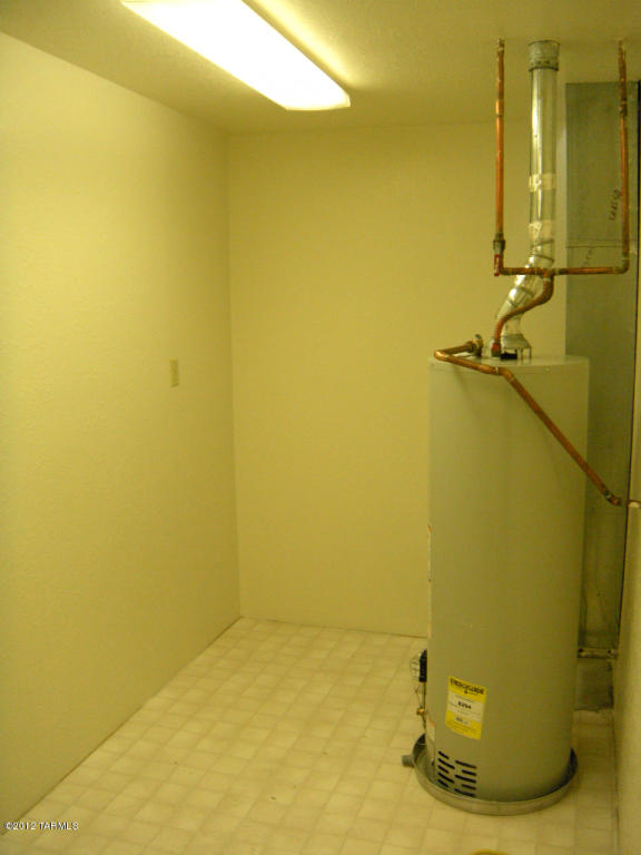 9521 E Baker St, Tucson, AZ 85748 photo 12