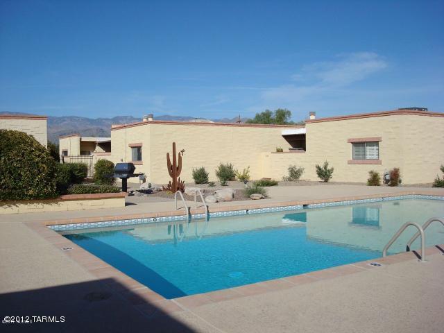 8593 E Pembrook Dr, Tucson, AZ 85715 photo 13