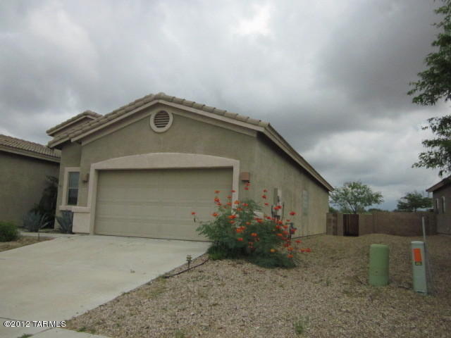 443 Blue River Loop, Vail, AZ 85641 photo 8