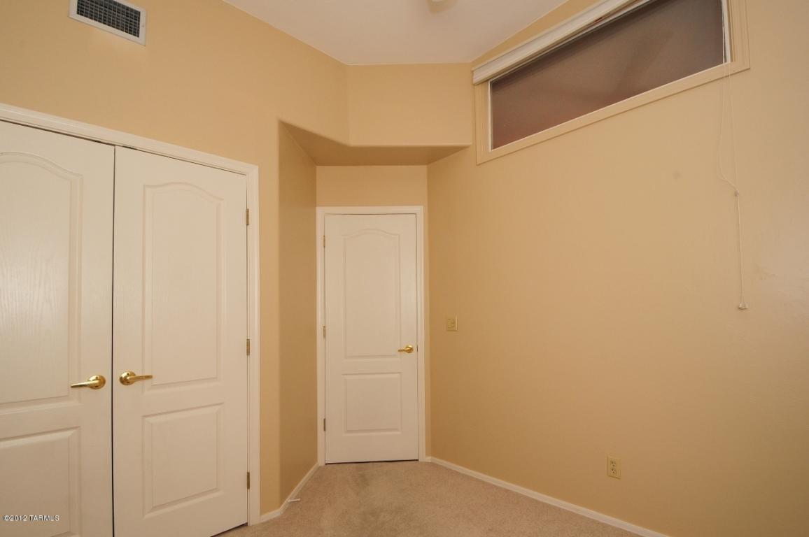 7866 E Pristine Pl, Tucson, AZ 85750 photo 12
