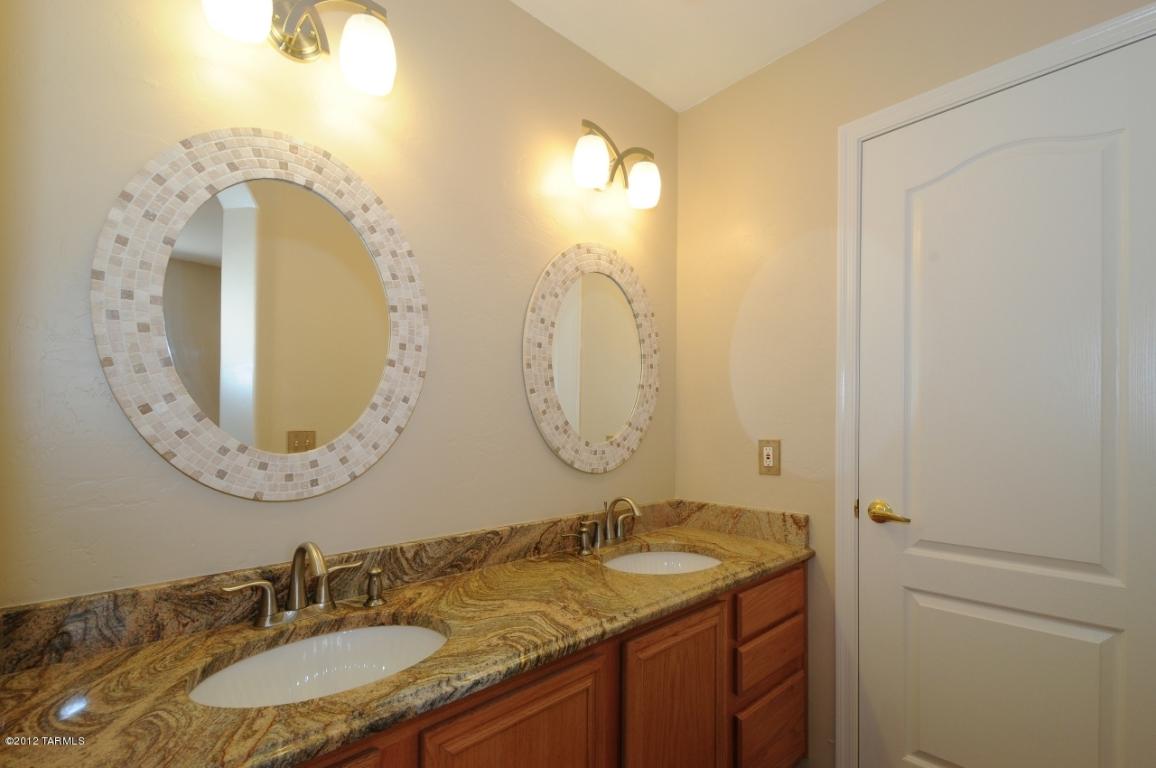 7866 E Pristine Pl, Tucson, AZ 85750 photo 10