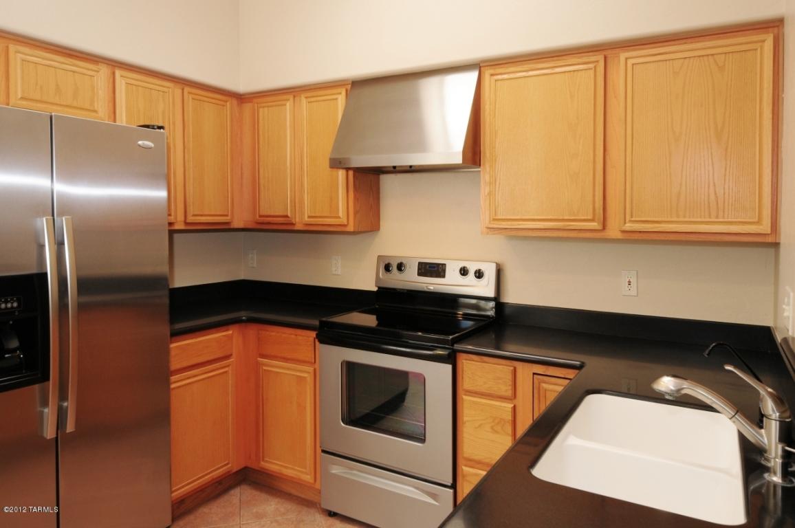 7866 E Pristine Pl, Tucson, AZ 85750 photo 5