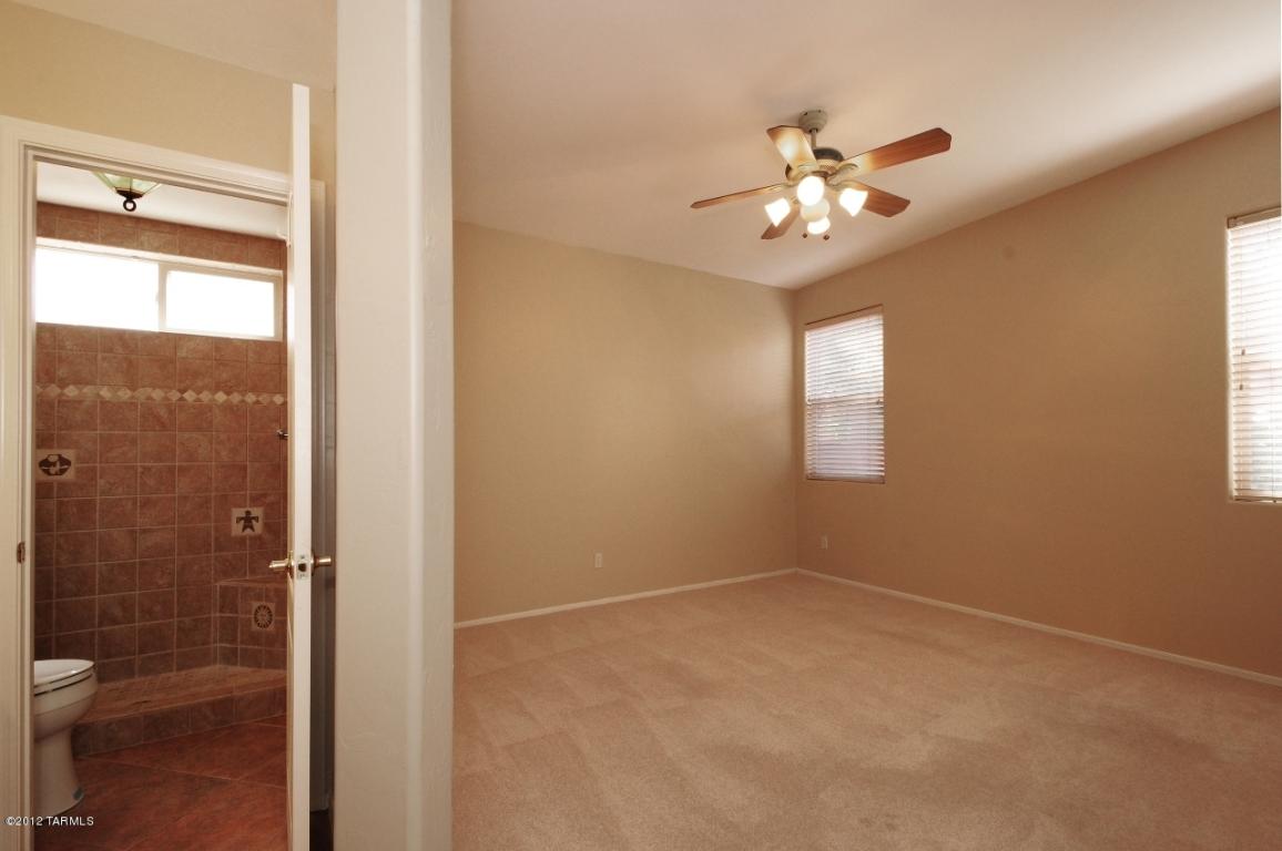 7866 E Pristine Pl, Tucson, AZ 85750 photo 9
