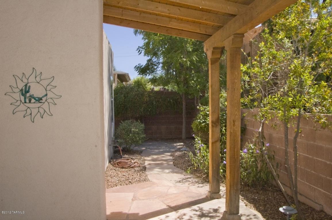 7866 E Pristine Pl, Tucson, AZ 85750 photo 18