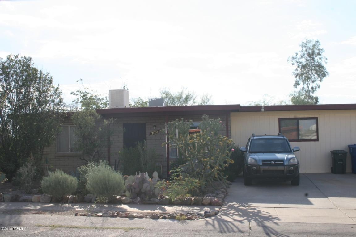 2172 E Holladay St, Tucson, AZ 85706 photo 2