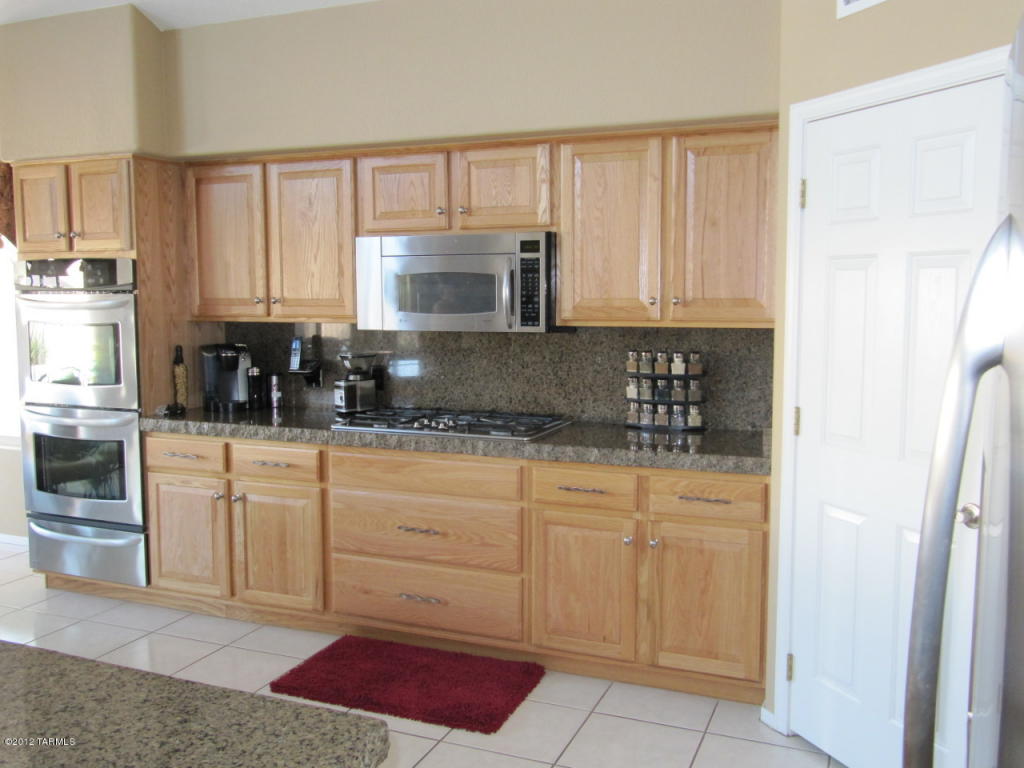 9781 E Pointe Pass Ct, Tucson, AZ 85748 photo 13