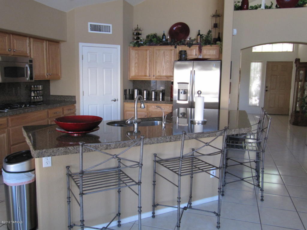 9781 E Pointe Pass Ct, Tucson, AZ 85748 photo 14