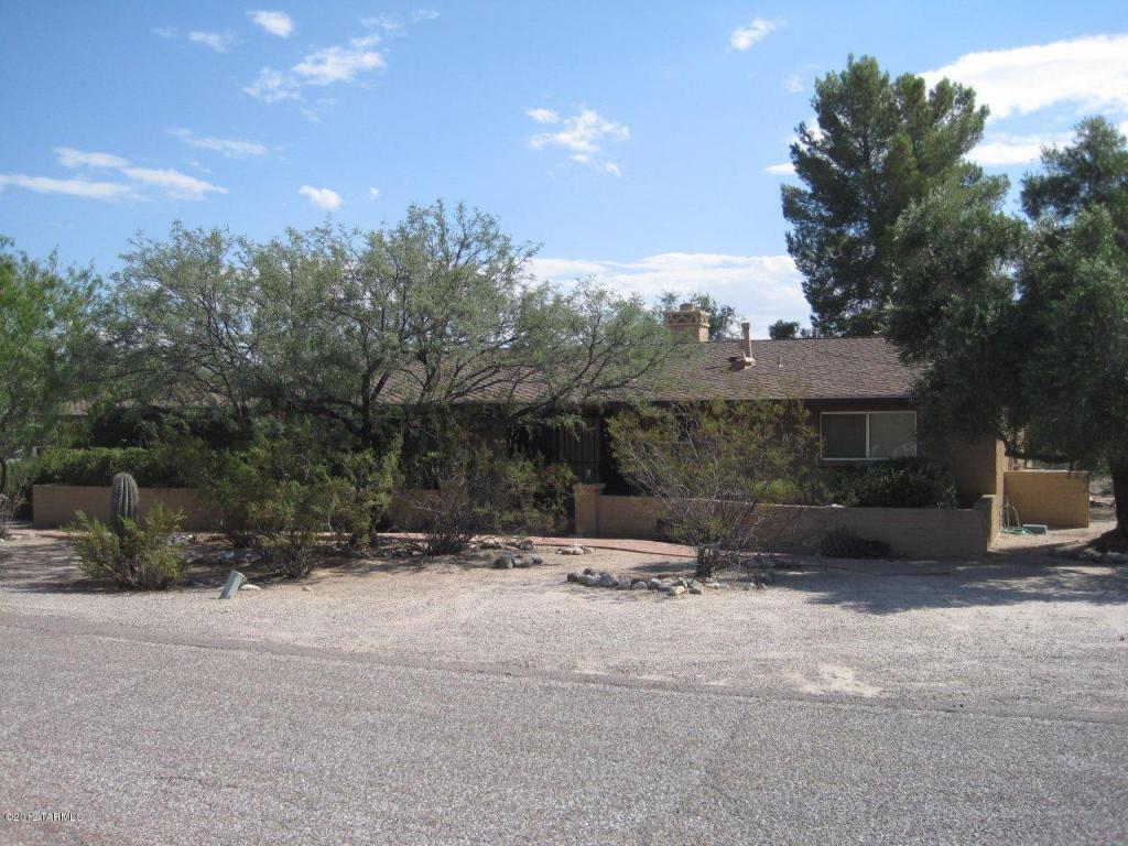 8330 E Rawhide Trl, Tucson, AZ 85750 photo 1