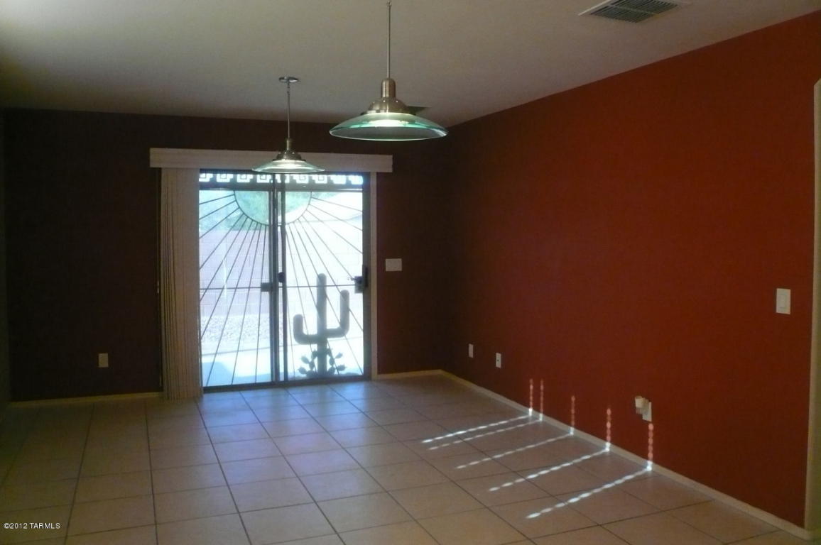 9993 E Apache Rain Dr, Tucson, AZ 85748 photo 7