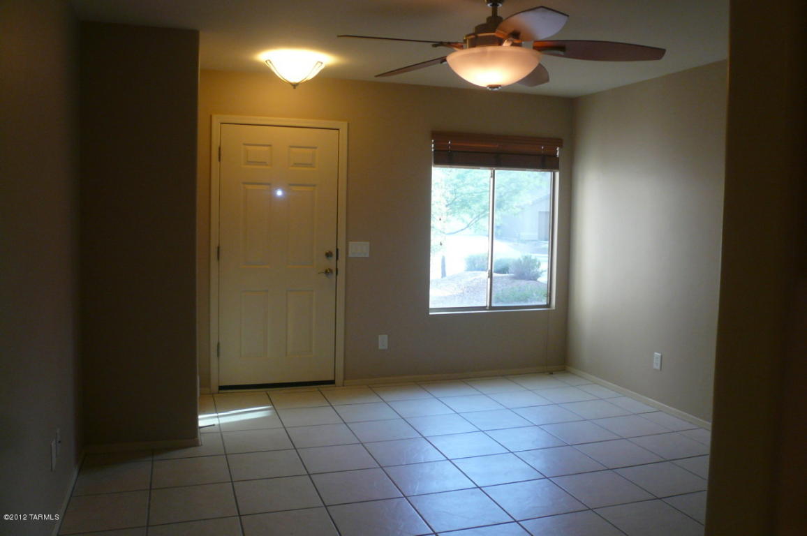 9993 E Apache Rain Dr, Tucson, AZ 85748 photo 5