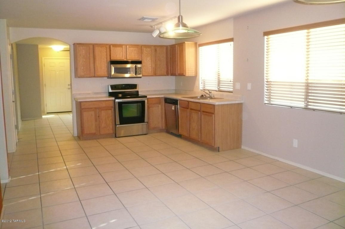 9993 E Apache Rain Dr, Tucson, AZ 85748 photo 9