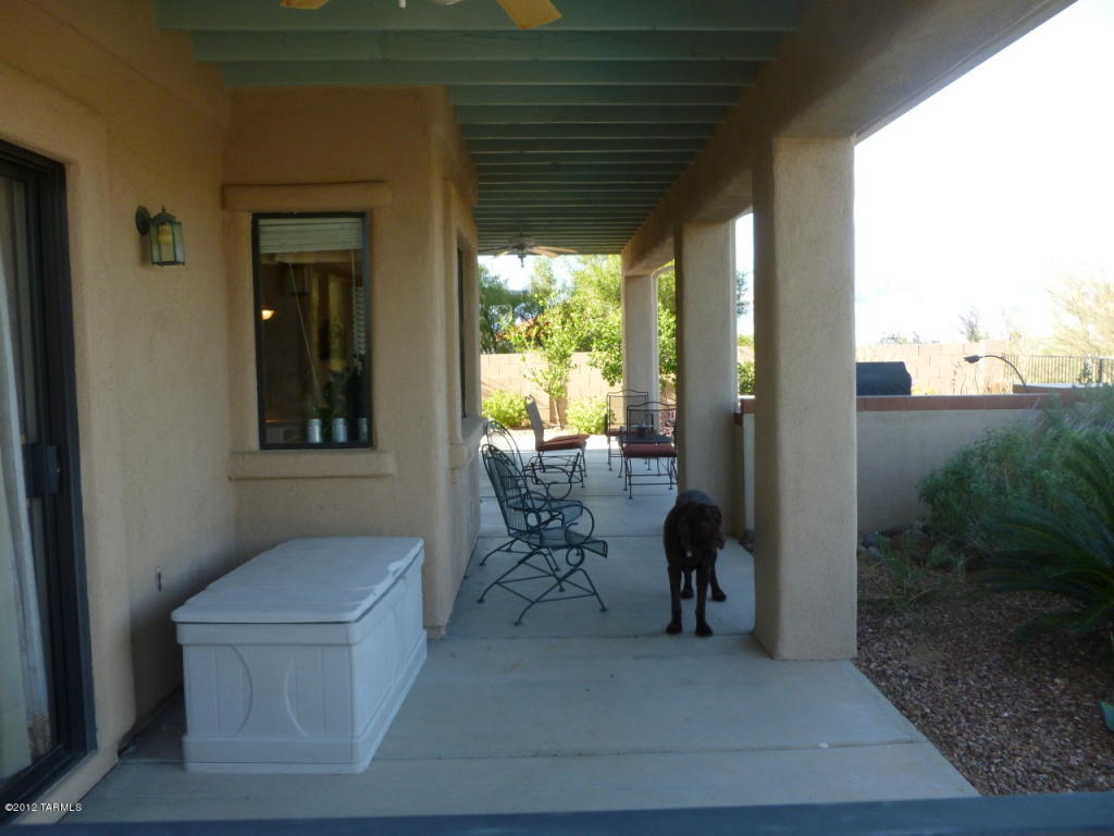 130 N Eastern Slope Loop, Tucson, AZ 85748 photo 14