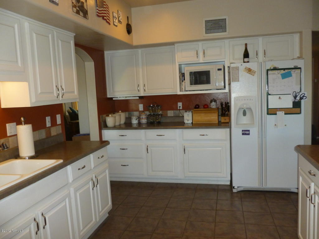 130 N Eastern Slope Loop, Tucson, AZ 85748 photo 9