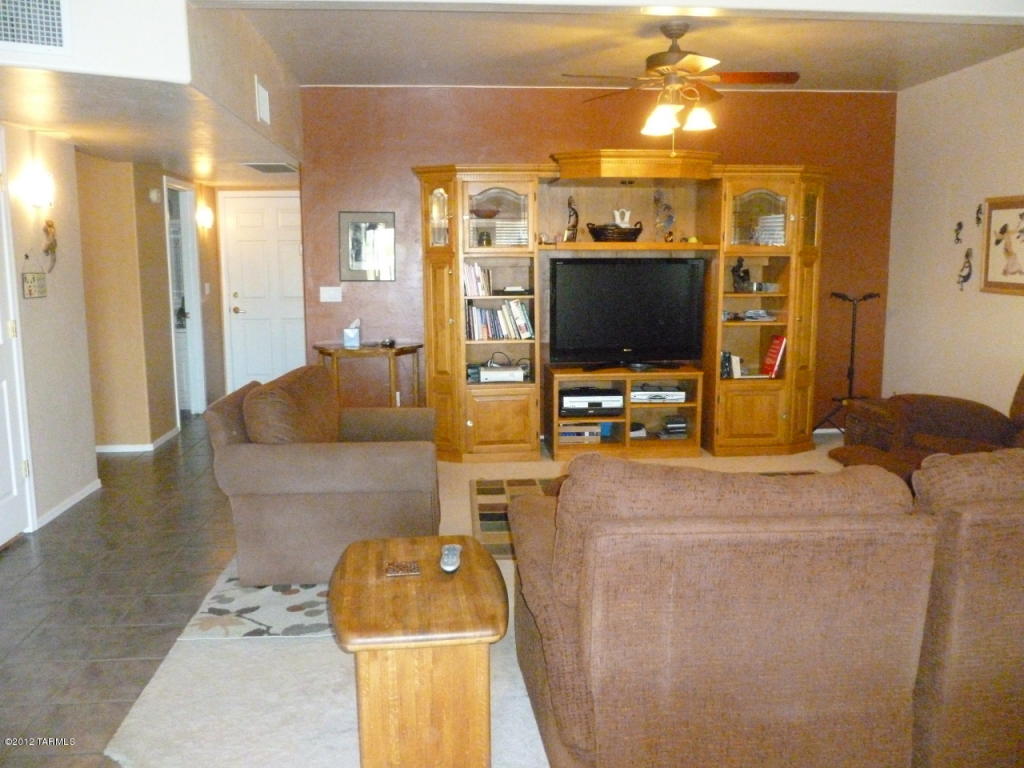 130 N Eastern Slope Loop, Tucson, AZ 85748 photo 23