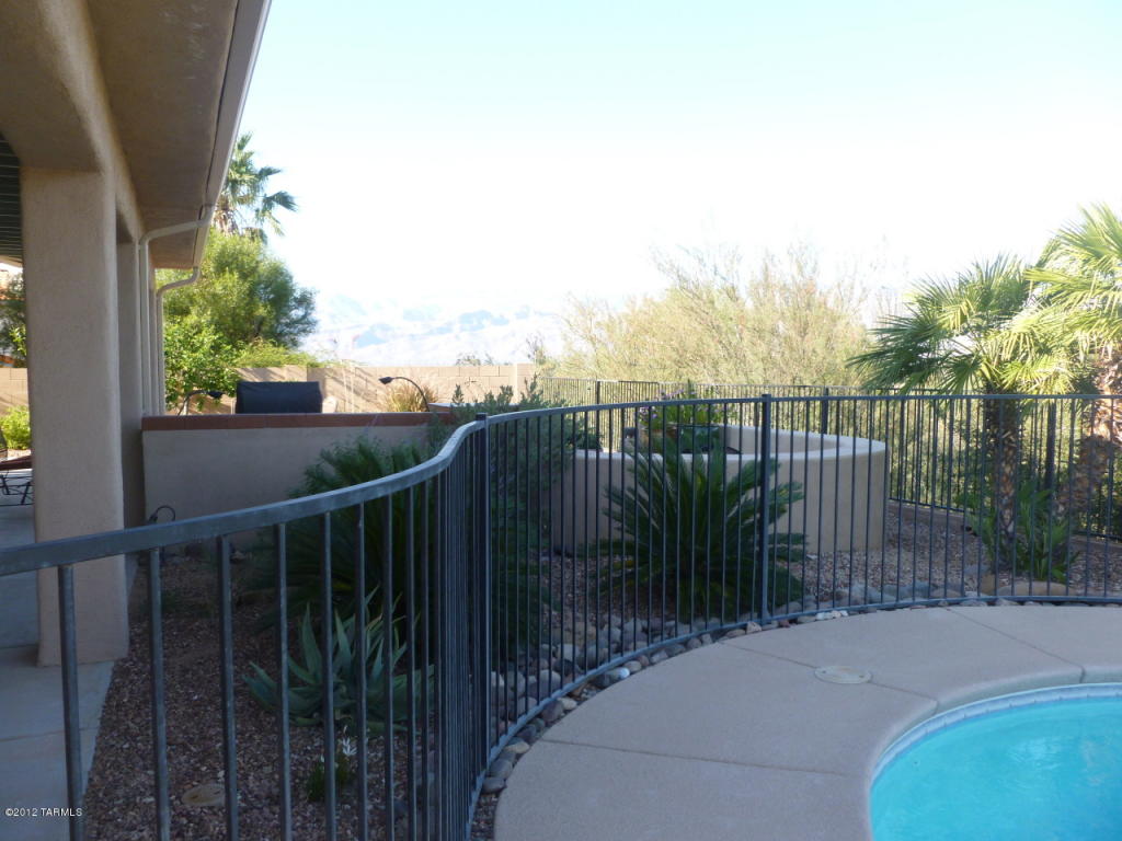 130 N Eastern Slope Loop, Tucson, AZ 85748 photo 13