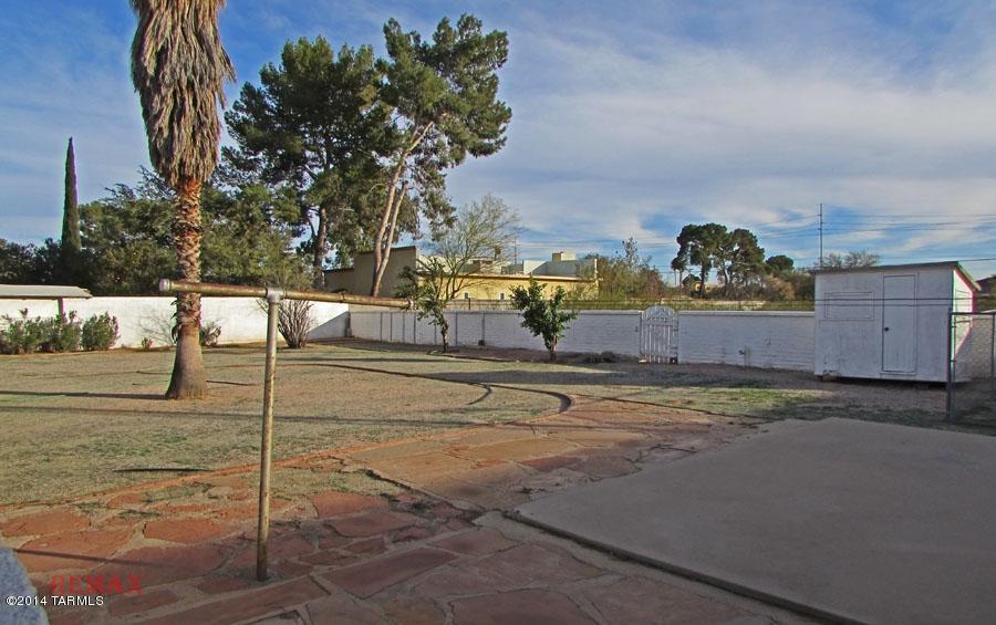1930 E Lind Rd, Tucson, AZ 85719 photo 9