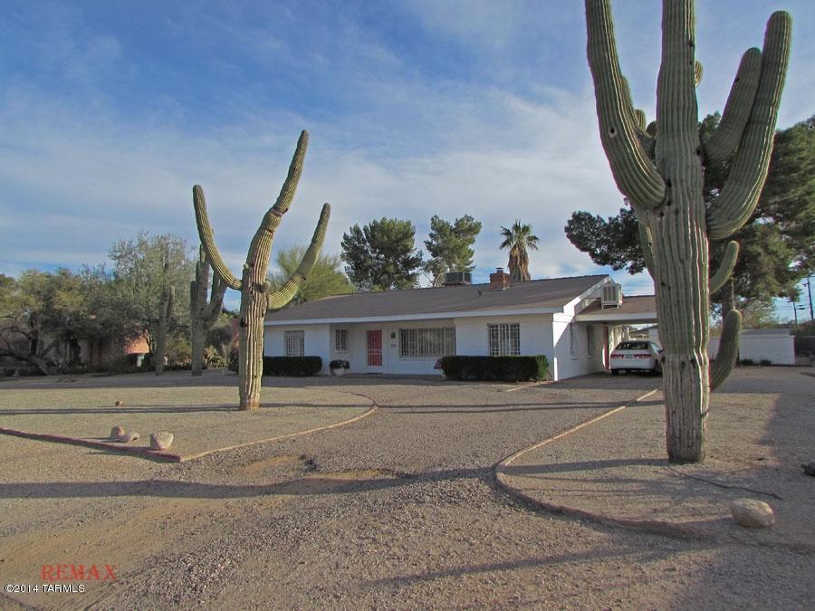 1930 E Lind Rd, Tucson, AZ 85719 photo 1