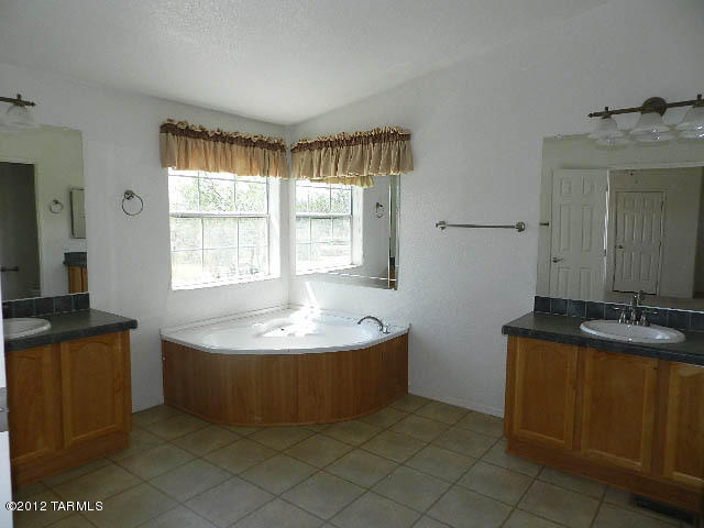 13690 E Blue Cactus Ln, Vail, AZ 85641 photo 19