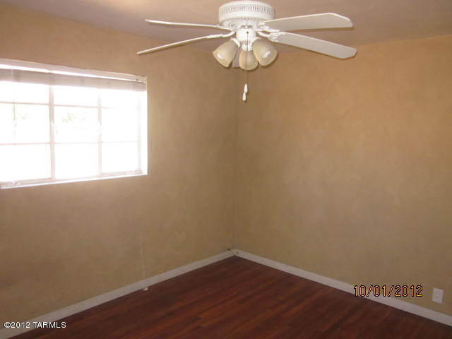 918 E Grant Rd, Tucson, AZ 85719 photo 10