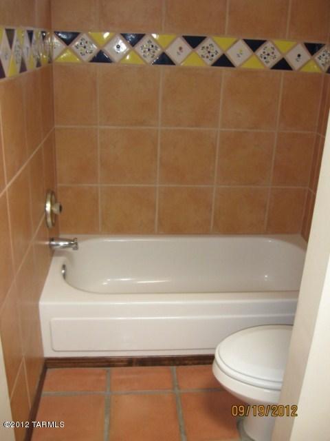 9151 E Showcase Ln, Tucson, AZ 85749 photo 10