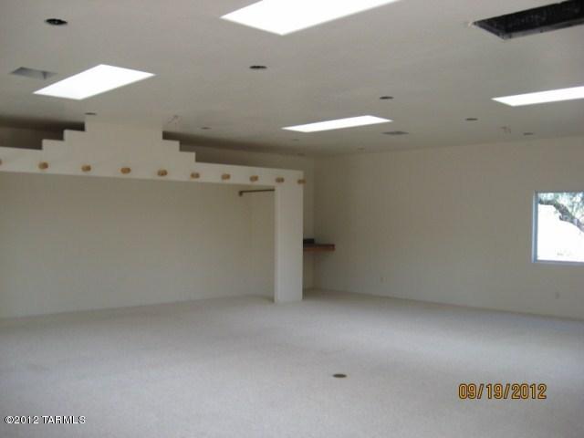 9151 E Showcase Ln, Tucson, AZ 85749 photo 18