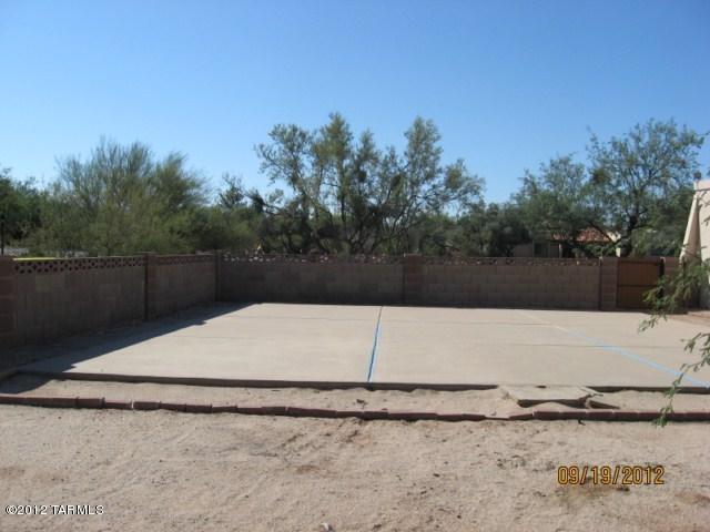 9151 E Showcase Ln, Tucson, AZ 85749 photo 13