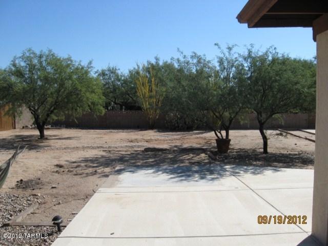 9151 E Showcase Ln, Tucson, AZ 85749 photo 12
