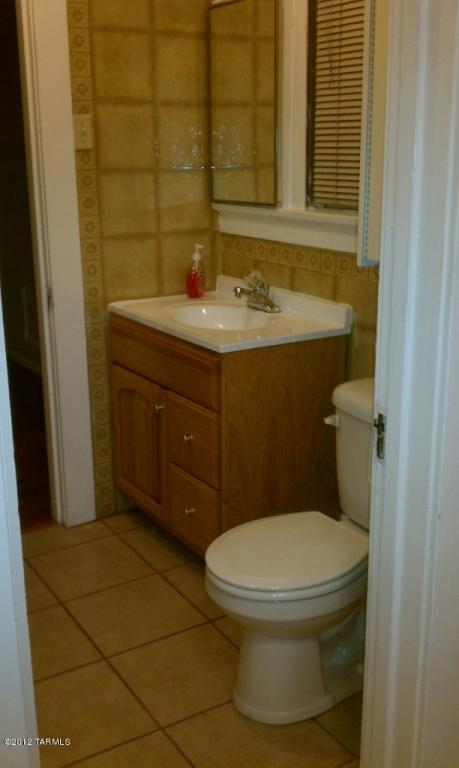 1034 E Miles St, Tucson, AZ 85719 photo 4
