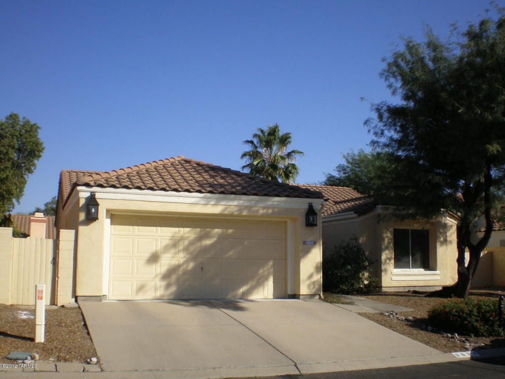3674 W Thundercloud Loop, Tucson, AZ 85742 photo 1