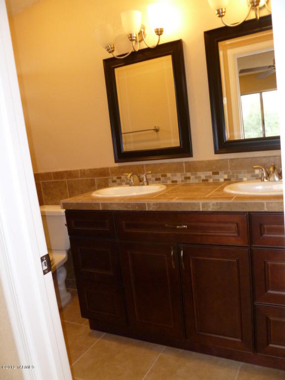 9521 E 5th St, Tucson, AZ 85748 photo 7