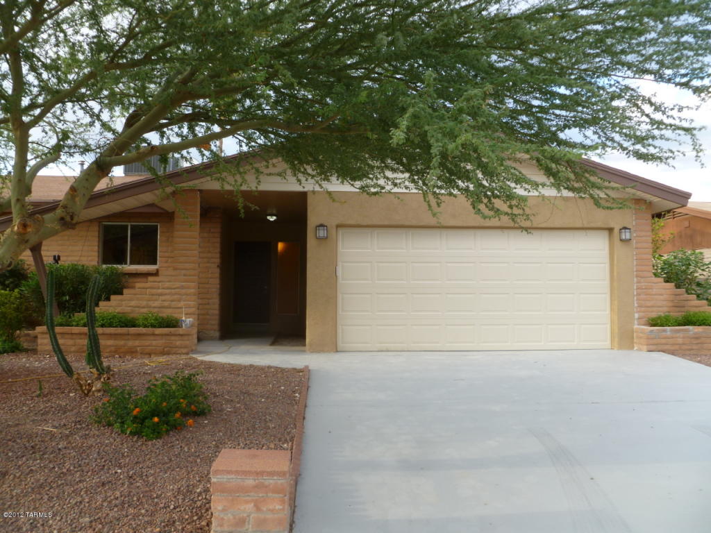 9521 E 5th St, Tucson, AZ 85748 photo 1