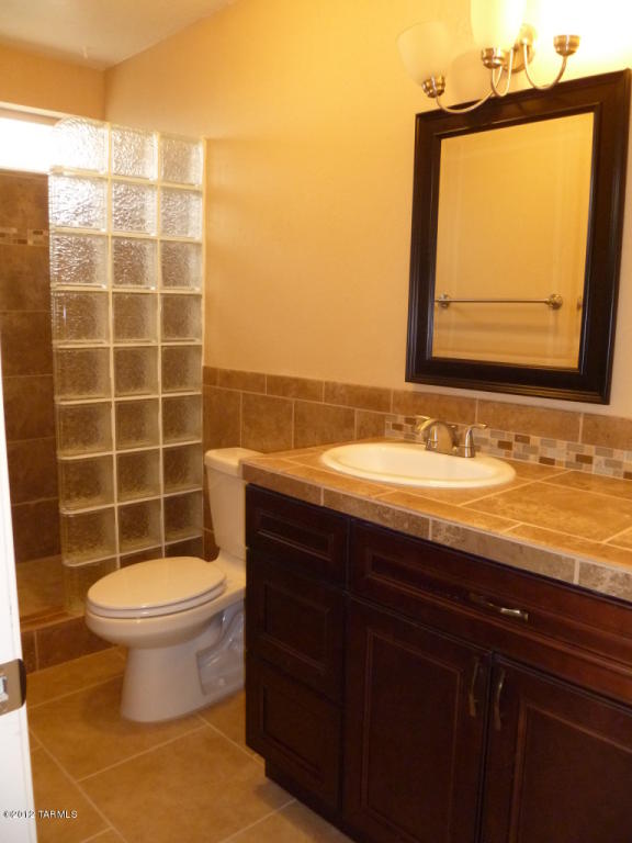 9521 E 5th St, Tucson, AZ 85748 photo 5