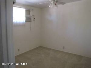 7457 E 18th St, Tucson, AZ 85710 photo 10