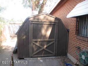 7457 E 18th St, Tucson, AZ 85710 photo 18