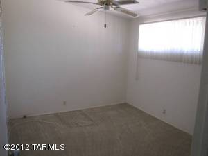 7457 E 18th St, Tucson, AZ 85710 photo 9