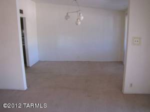 7457 E 18th St, Tucson, AZ 85710 photo 4