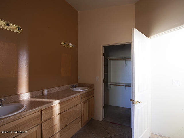 3265 E 28th St, Tucson, AZ 85713 photo 17