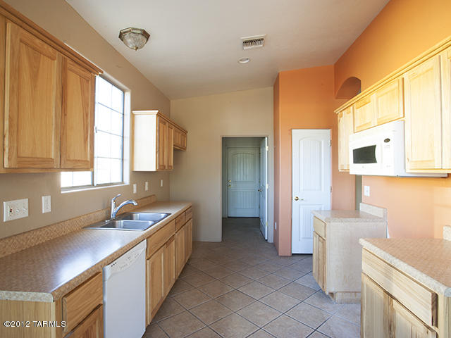 3265 E 28th St, Tucson, AZ 85713 photo 10