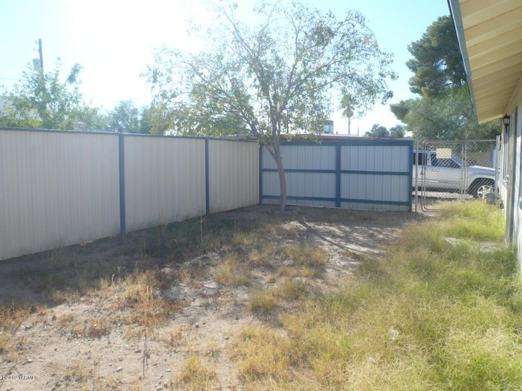 5809 E 24th St, Tucson, AZ 85711 photo 6